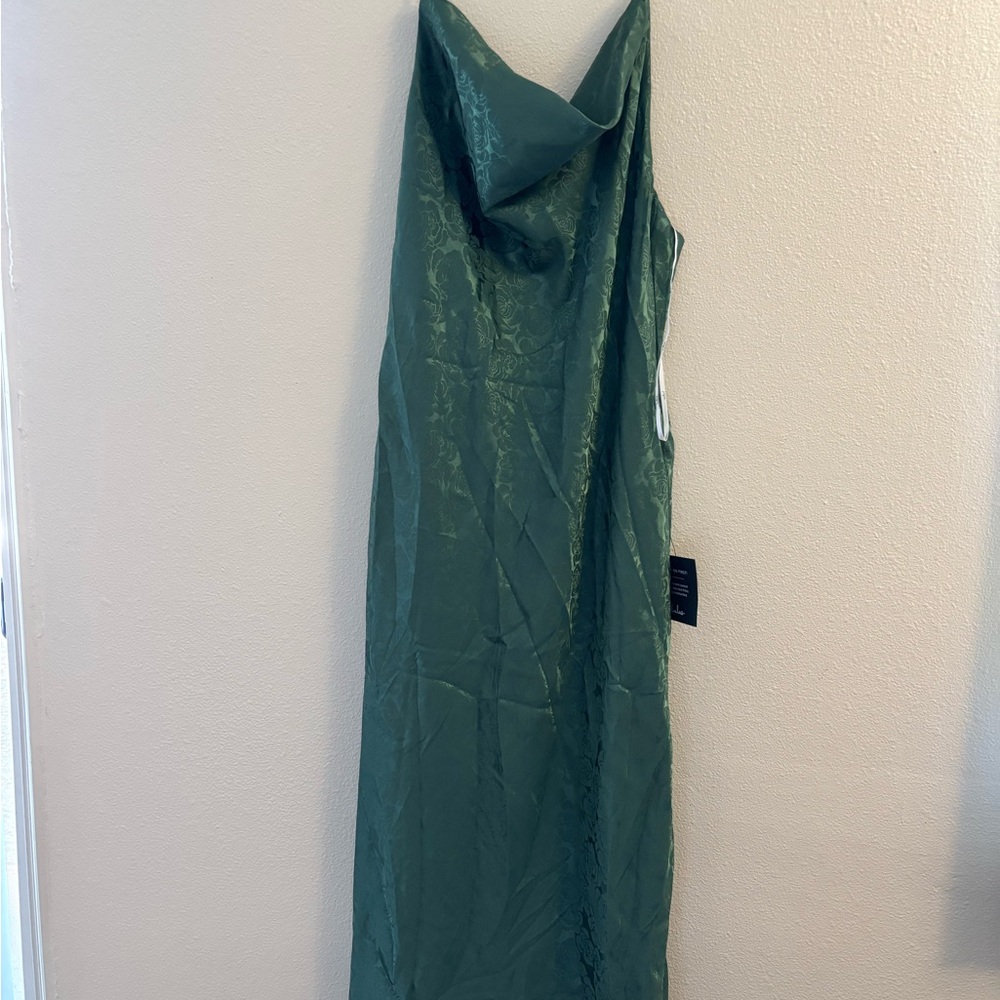 Lulus Green Sleeveless Dress